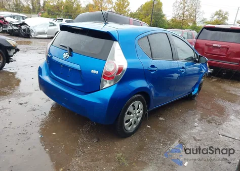 2012 Toyota Prius C Two from USA, damaged, VIN JTDKDTB31C1017250